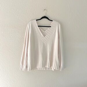 H&M Beige Off White Cream‎ V Neck Super Soft Cozy Sweater